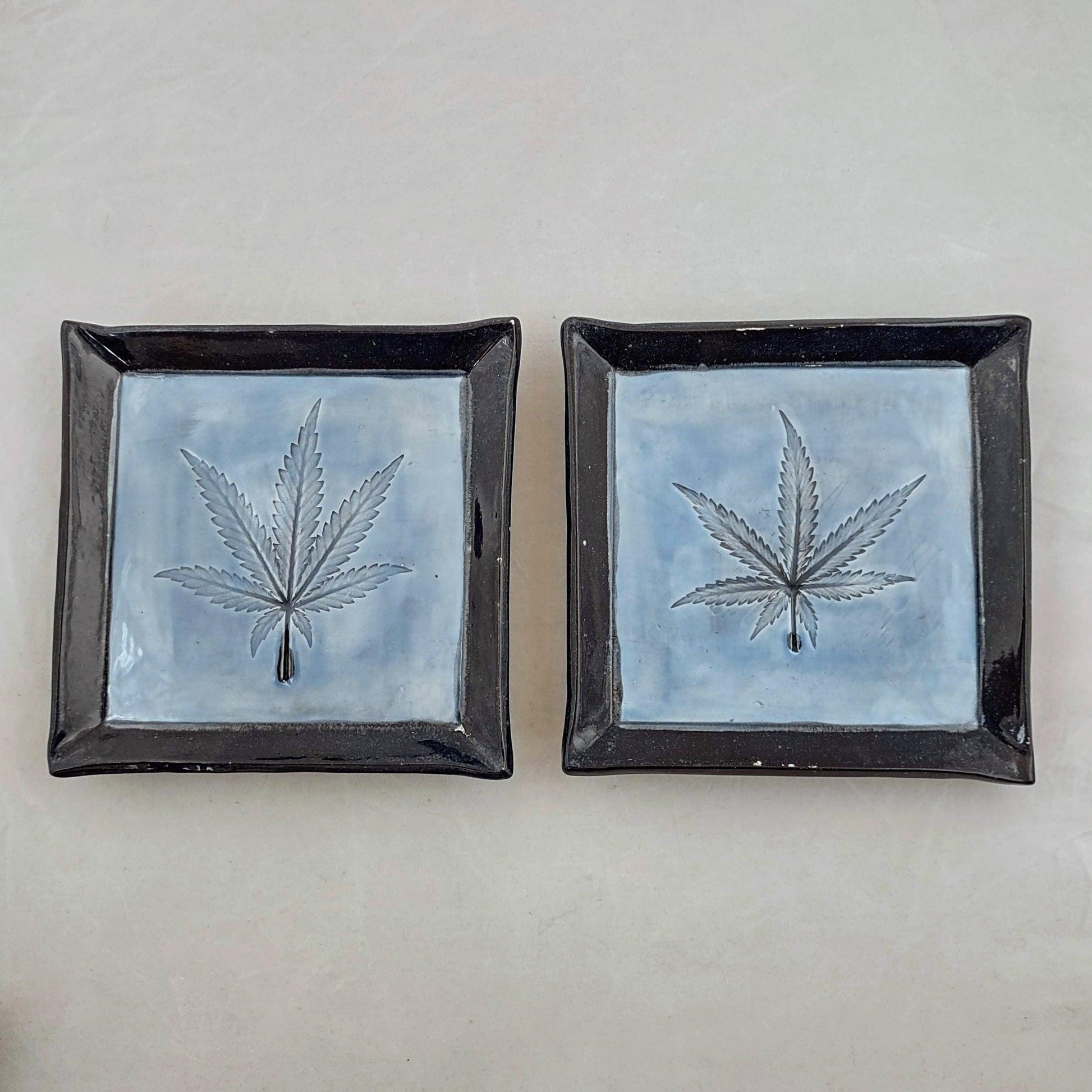 Square Ceramic Leaf Trays (Asst Colours) - High Koalaty