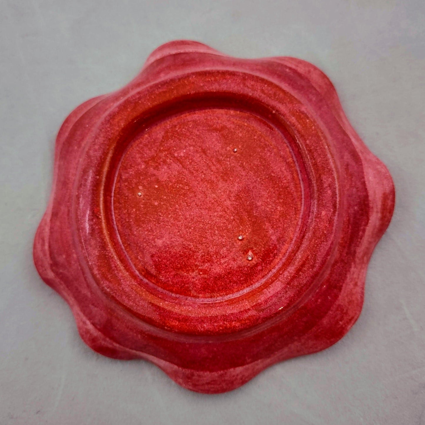 Round Ruffled Ceramic Leaf Dishes (Asst Colours) - High Koalaty