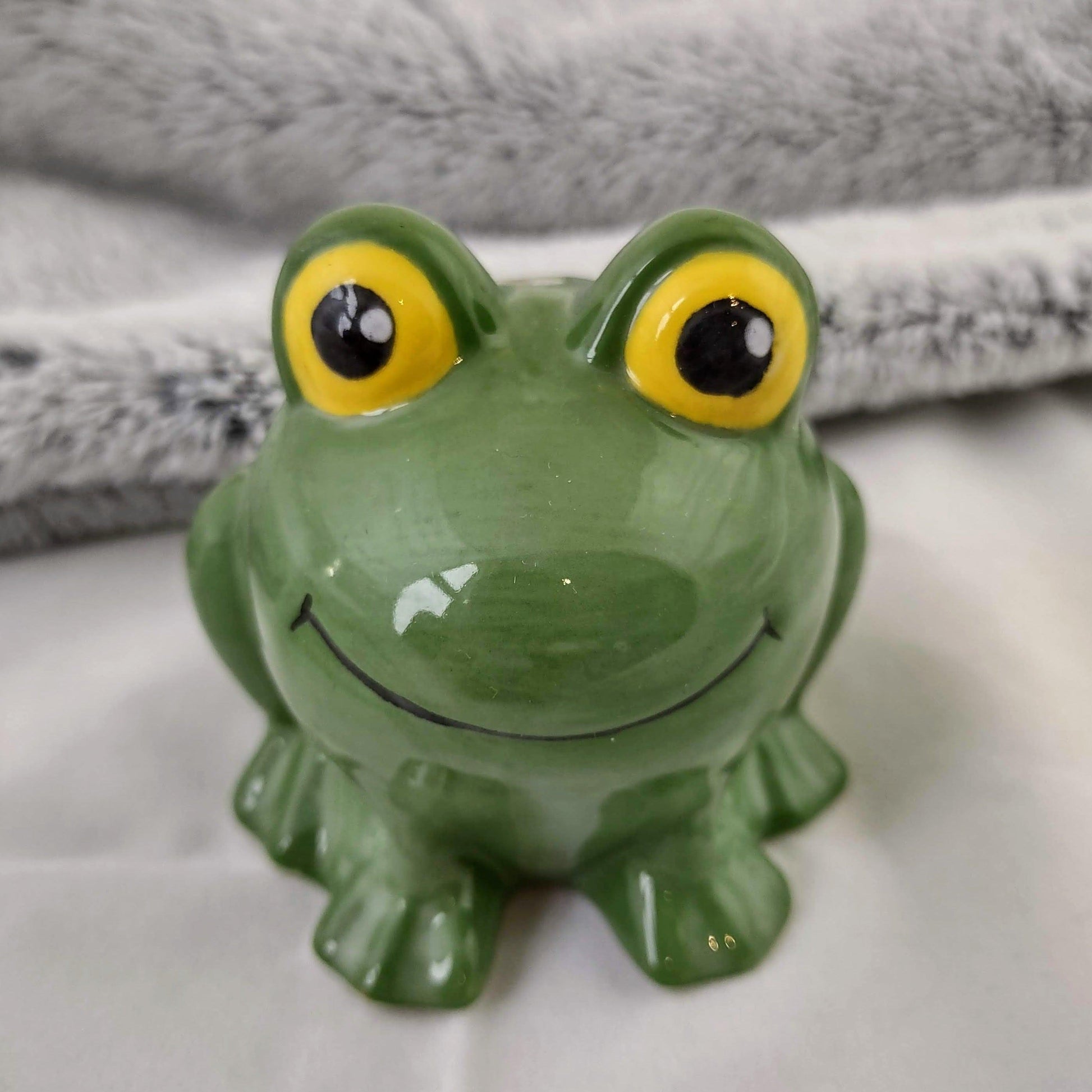 "Frank The Frog" Roach Bank - High Koalaty
