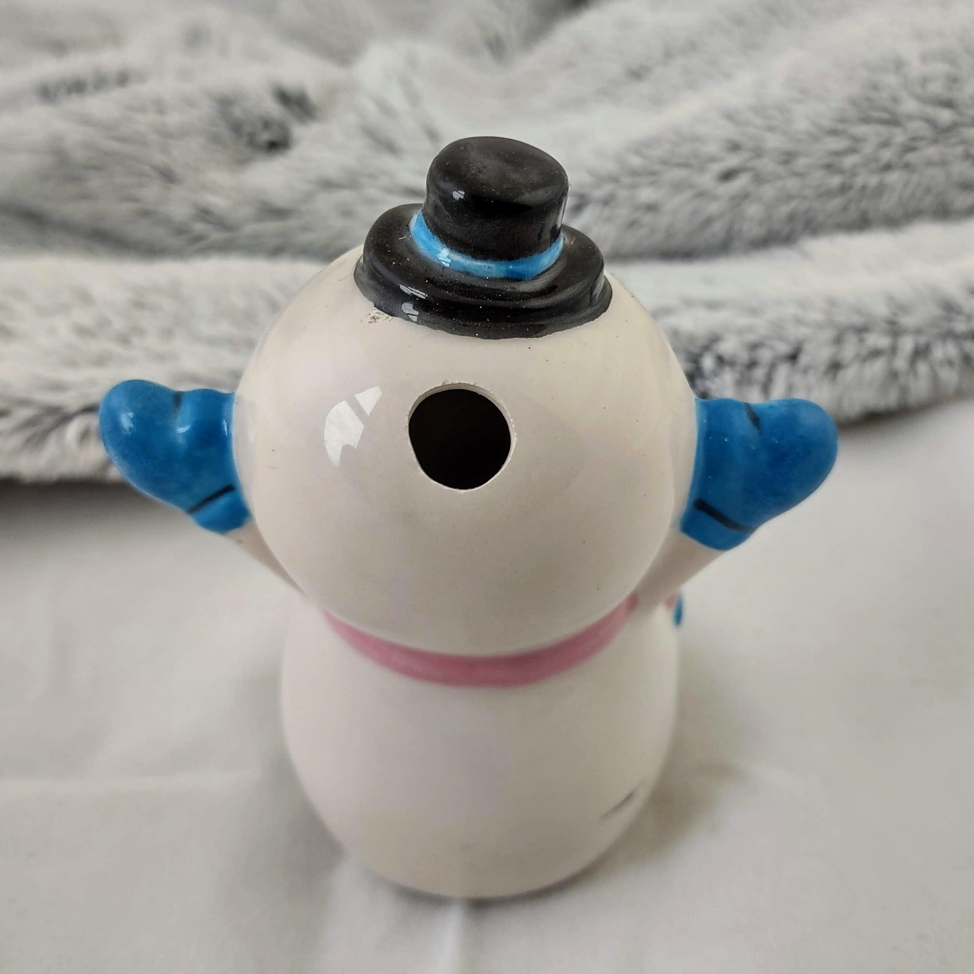 "Mary The Snow Woman" Roach Bank - High Koalaty
