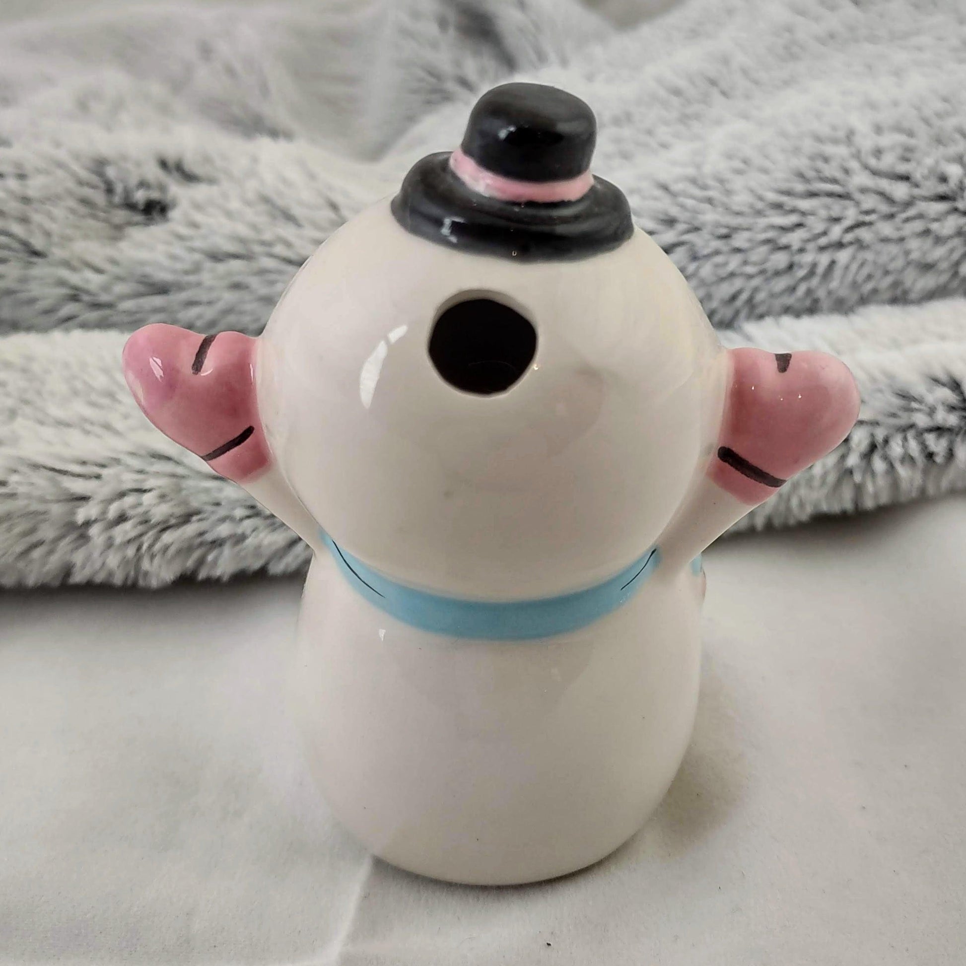 "Mary The Snow Woman" Roach Bank - High Koalaty