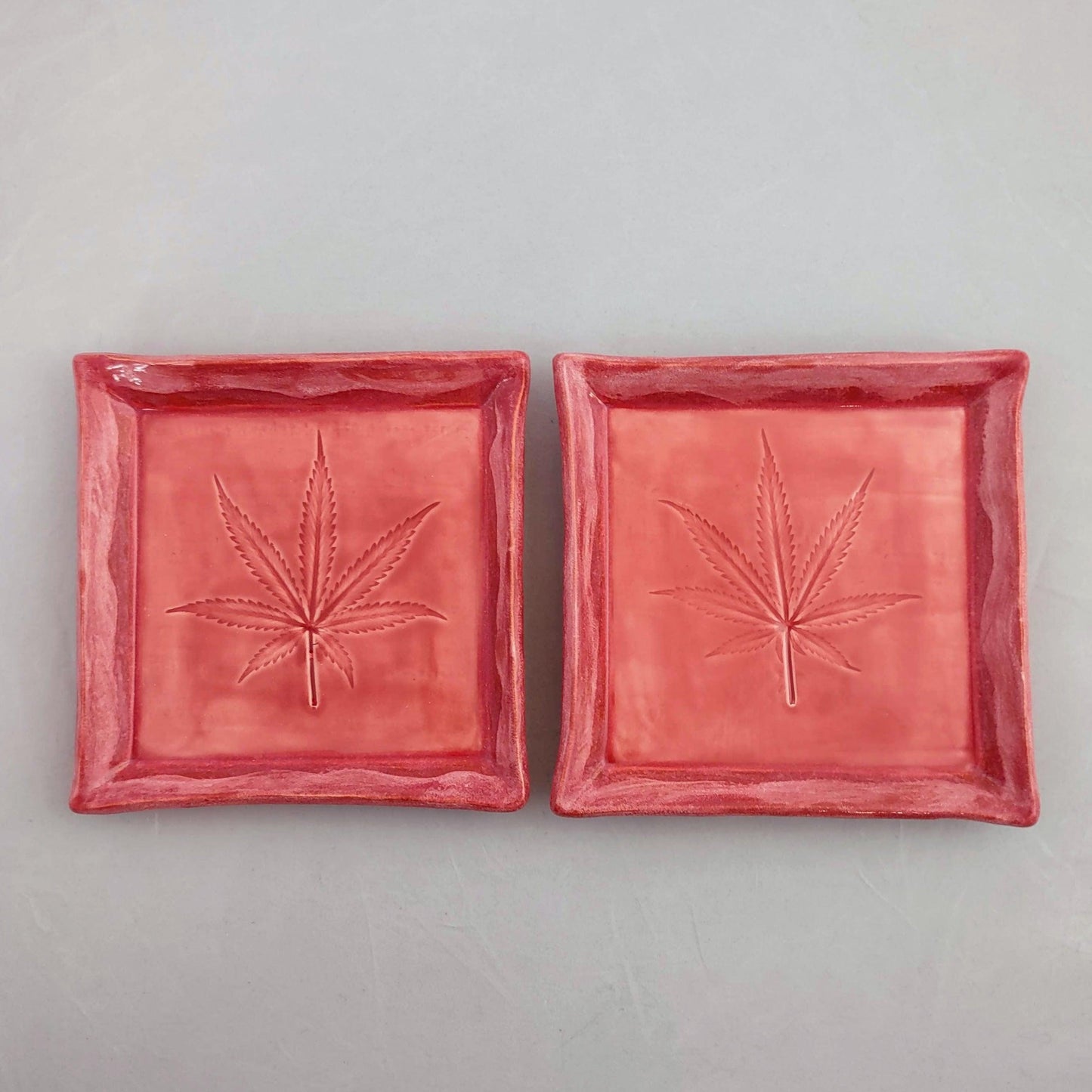 Square Ceramic Leaf Trays (Asst Colours) - High Koalaty